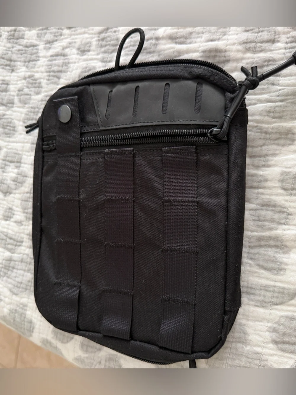 N/A compact black